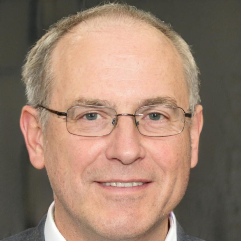 Retrato profesional de Roberto Mendoza